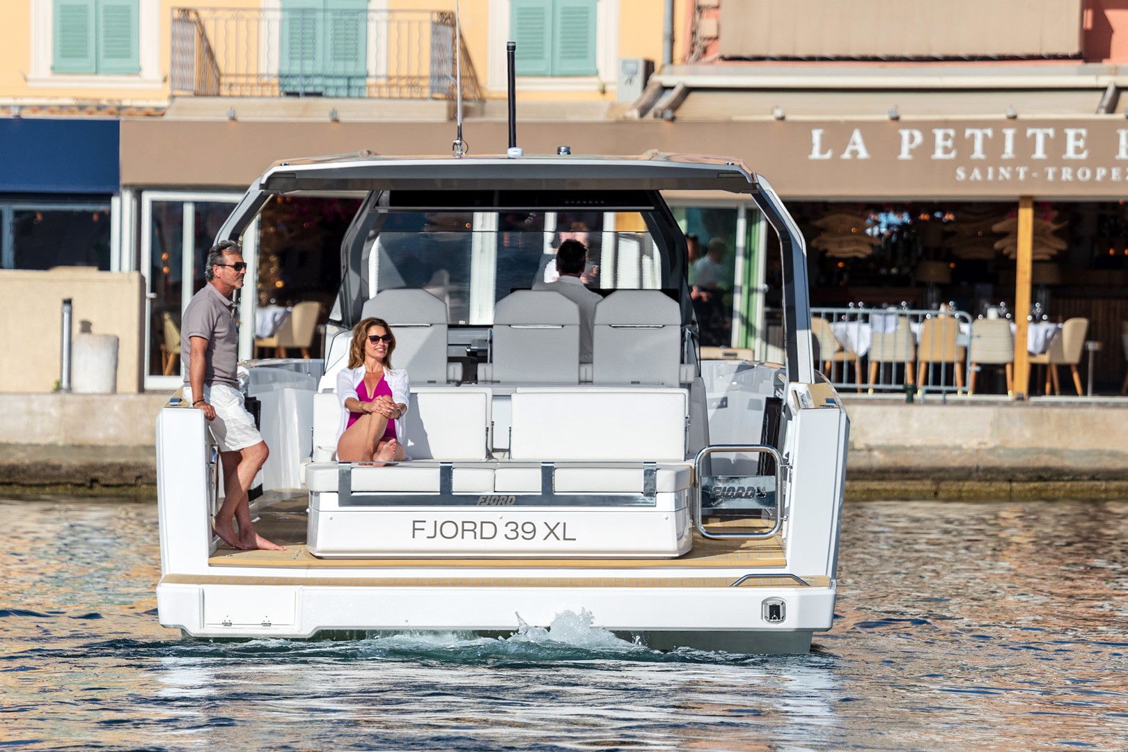 240718 Fjord 39XL A28I0777 RGB