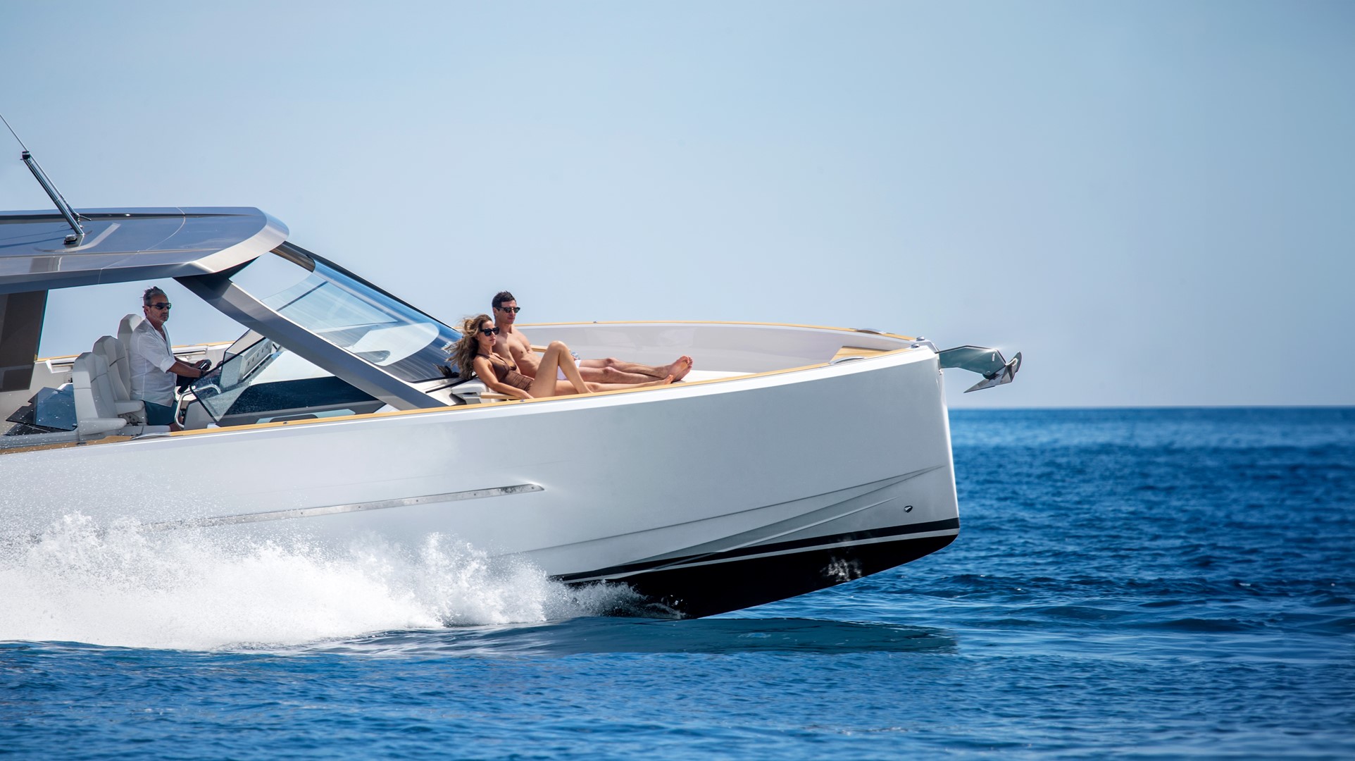 240718 Fjord 39XL A28I1126 RGB