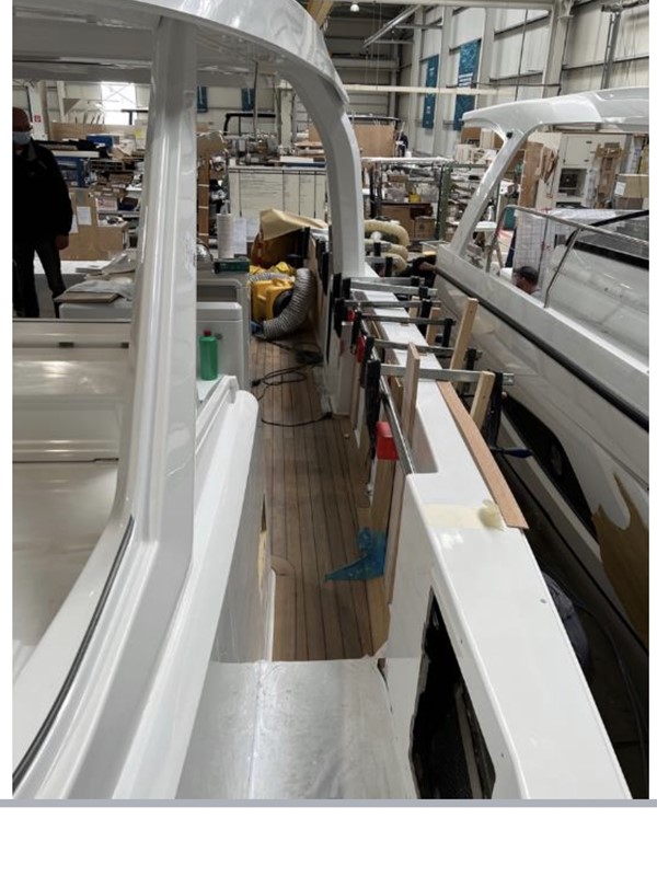 4BEF4FD9 DAFC 4FC5 8FB5 BBA9E6B70477 1 102 O