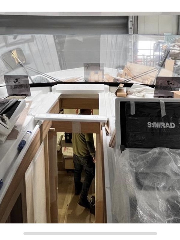 FE0ECCAF 400A 4339 8FED D60E5E4927AB 1 102 O